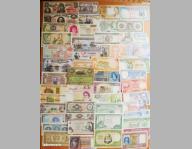 lot de 300 billets banque du monde  - photo 1